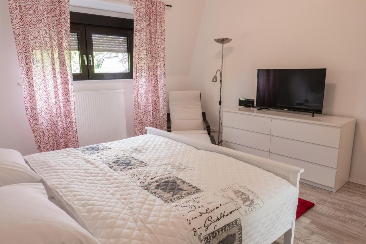 Appartment Rheinaue Ντούισμπουργκ Εξωτερικό φωτογραφία